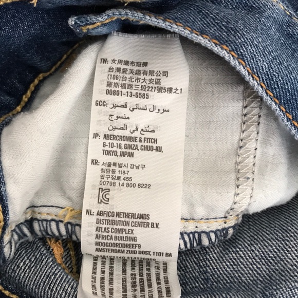 Hollister high waisted jean shorts Size 00 - Picture 6 of 8